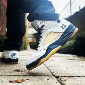 Jordan 5 dunk from above hot sale on feet