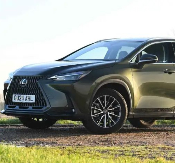 Review post by Auto Express